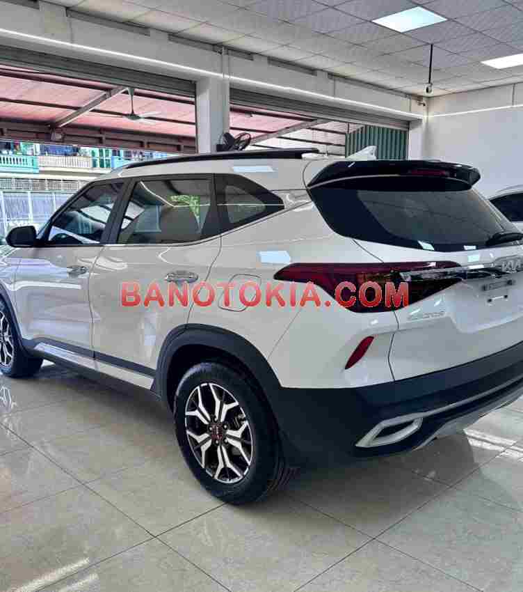 Cần bán nhanh Kia Seltos Luxury 1.6 AT 2023 cực đẹp