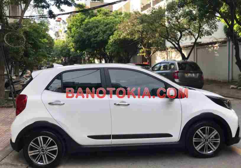 Cần bán xe Kia Morning X-Line màu Trắng 2021