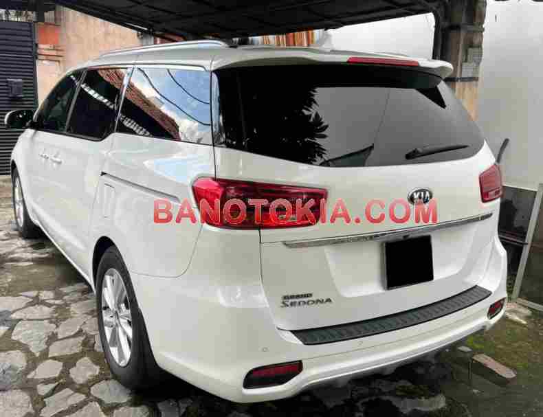 Cần bán xe Kia Sedona 3.3 GAT Premium năm 2020 màu Trắng cực đẹp