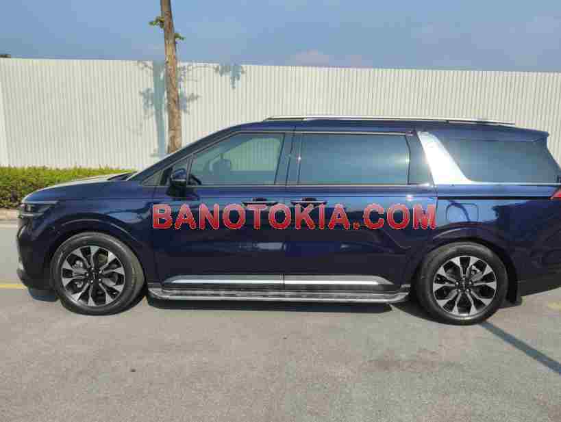 Cần bán gấp Kia Carnival Signature 2.2D năm 2021 giá cực tốt