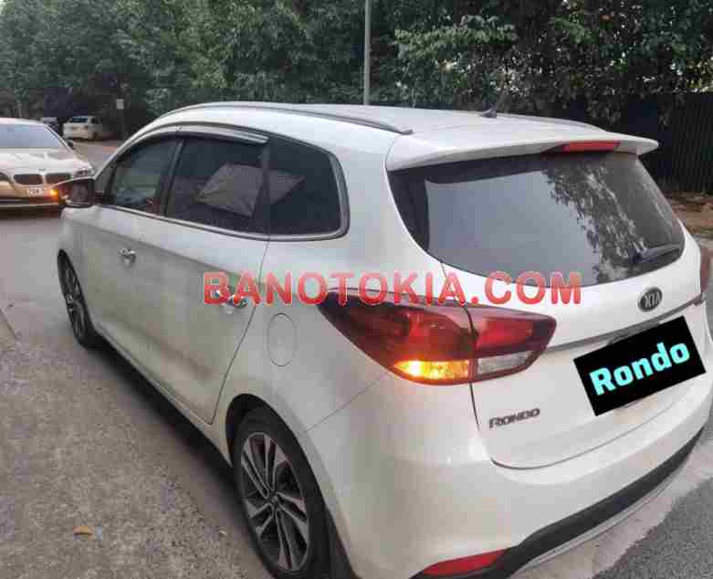 Cần bán gấp Kia Rondo GAT 2016 - Xe đẹp - Giá tốt