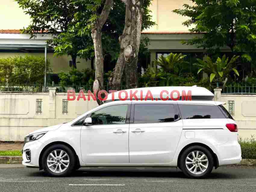 Cần bán Kia Sedona Noble Klasse V4 2.2 DAT Máy dầu 2020 màu Trắng