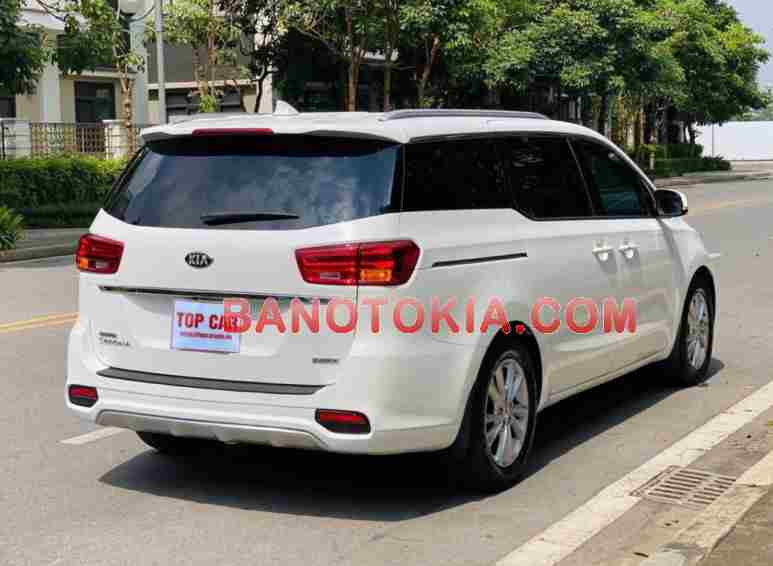 Cần bán nhanh Kia Sedona Platinum D 2018 cực đẹp