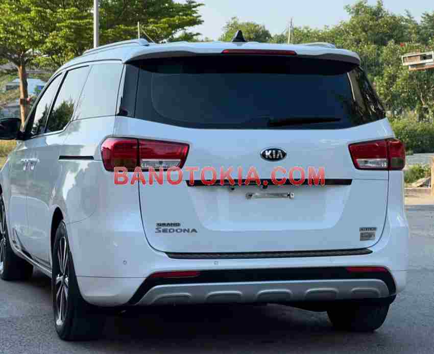 Cần bán nhanh Kia Sedona 2.2L DATH 2018 cực đẹp