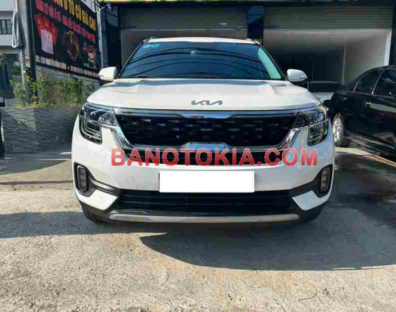 Kia Seltos Premium 1.6 AT model 2023 xe chuẩn hết ý