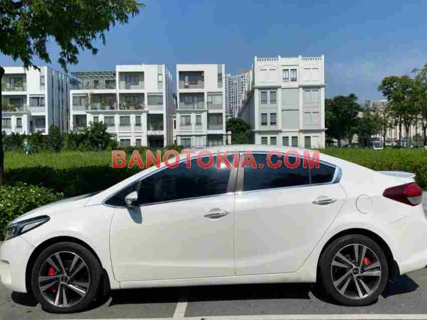 Cần bán Kia Cerato 1.6 MT đời 2018