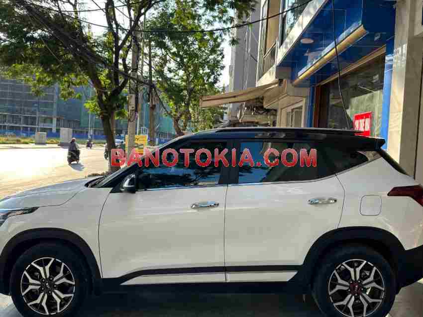 Bán Kia Seltos Premium 1.6 AT 2021 - giá tốt