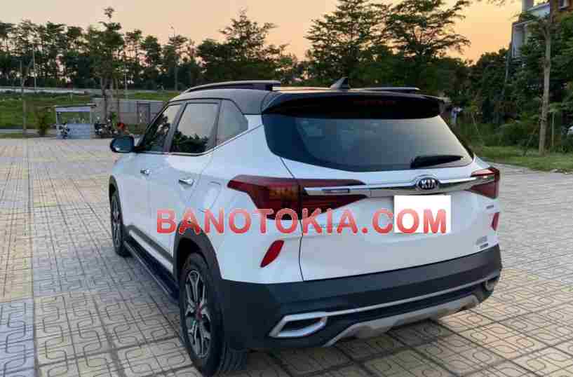 Bán Kia Seltos Luxury 1.4 AT, màu Trắng, Máy xăng, 2021