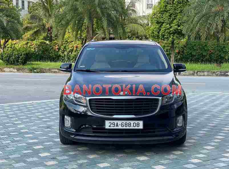 Cần bán gấp Kia Sedona 3.3L GAT đời 2016, màu Đen