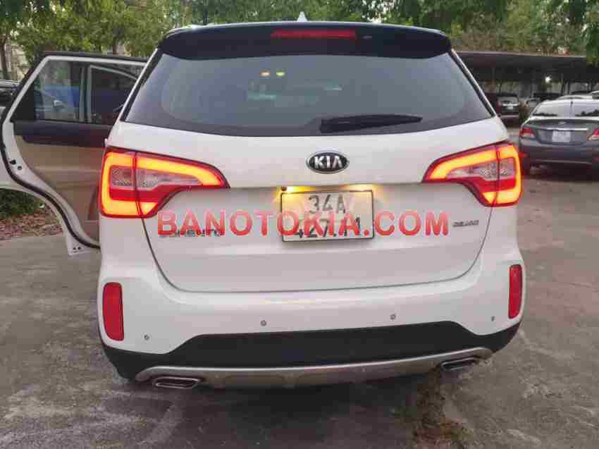 Cần bán gấp Kia Sorento 2.4 GAT Deluxe năm 2020 giá cực tốt