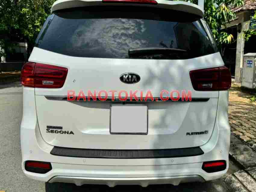 Bán Kia Sedona 2.2 DAT Luxury, màu Trắng, Máy dầu, 2019