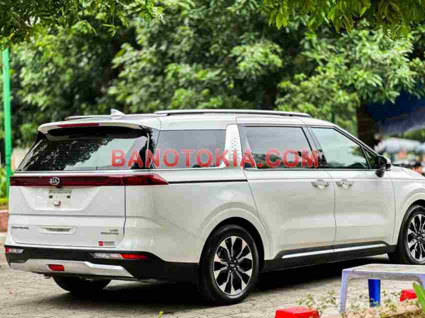 Kia Carnival Signature 3.5G năm 2021 cần bán