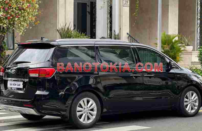 Kia Sedona 2016 Van Minivan màu Đen