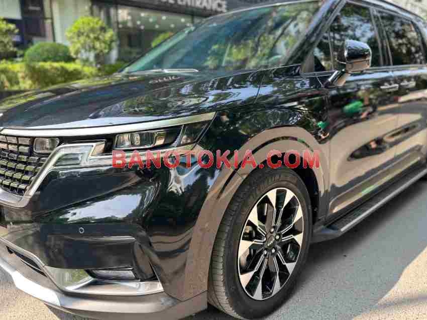 Bán Kia Carnival Signature 2.2D, màu Đen, Máy dầu, 2023