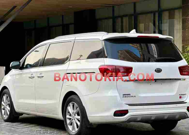 Kia Sedona 2.2 DAT Luxury 2019, xe đẹp, hết ý