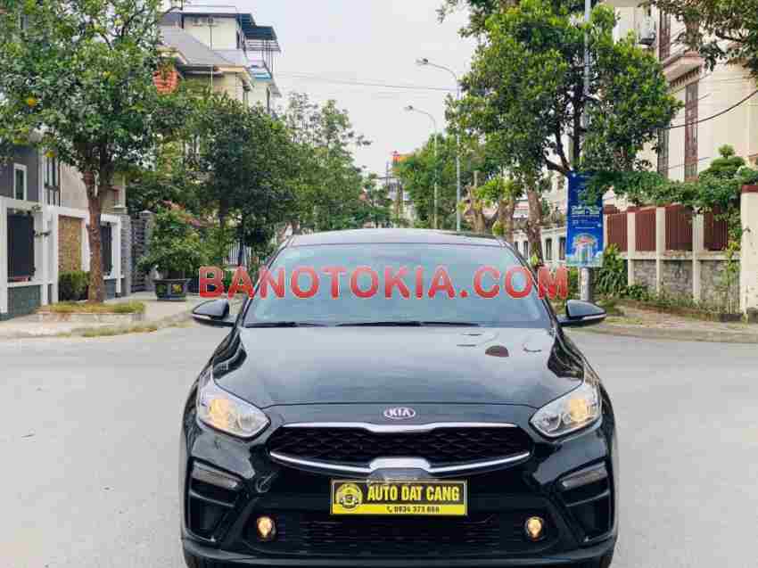 Cần bán gấp Kia Cerato 1.6 AT Deluxe đời 2021, màu Đen