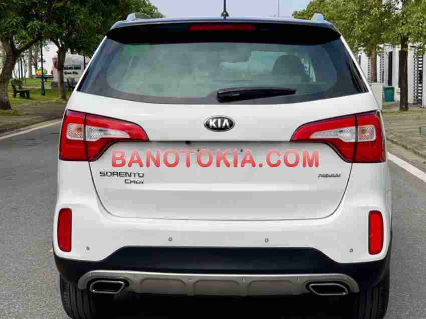 Cần bán gấp Kia Sorento 2.2 DAT Premium đời 2021, màu Trắng