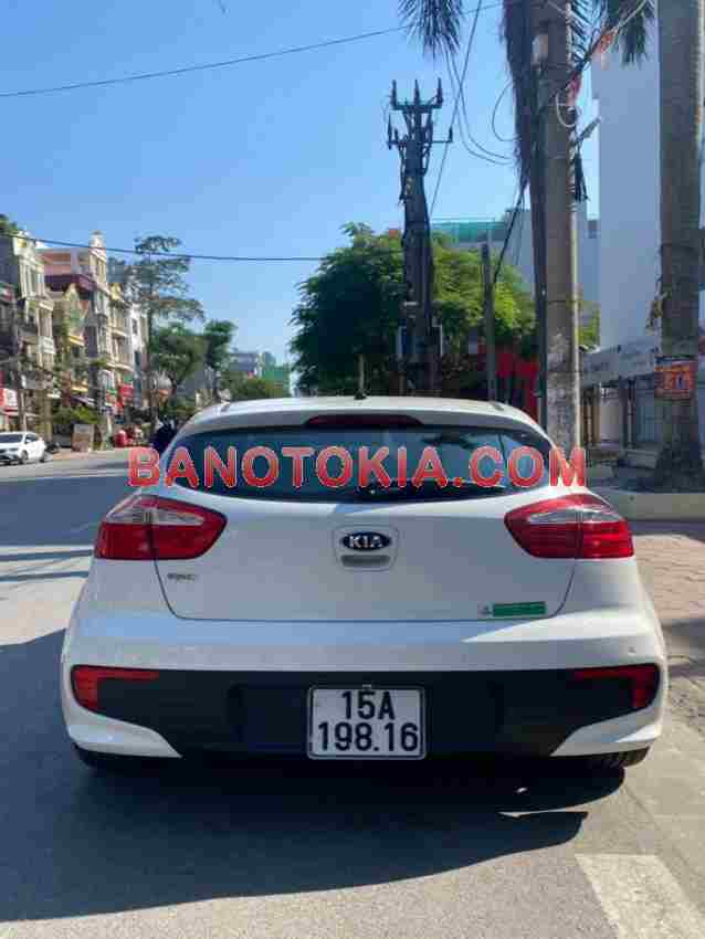 Cần bán xe Kia Rio Số tự động 2015