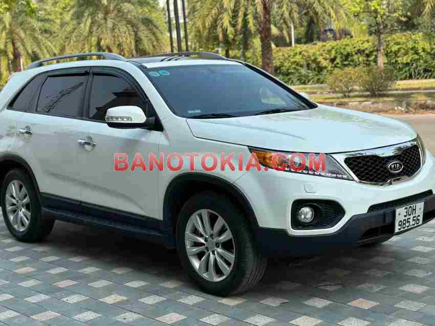 Cần bán gấp Kia Sorento GAT 2.4L 2WD đời 2012, màu Trắng