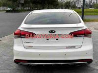 Cần bán gấp xe Kia Cerato 1.6 AT 2018 màu Trắng