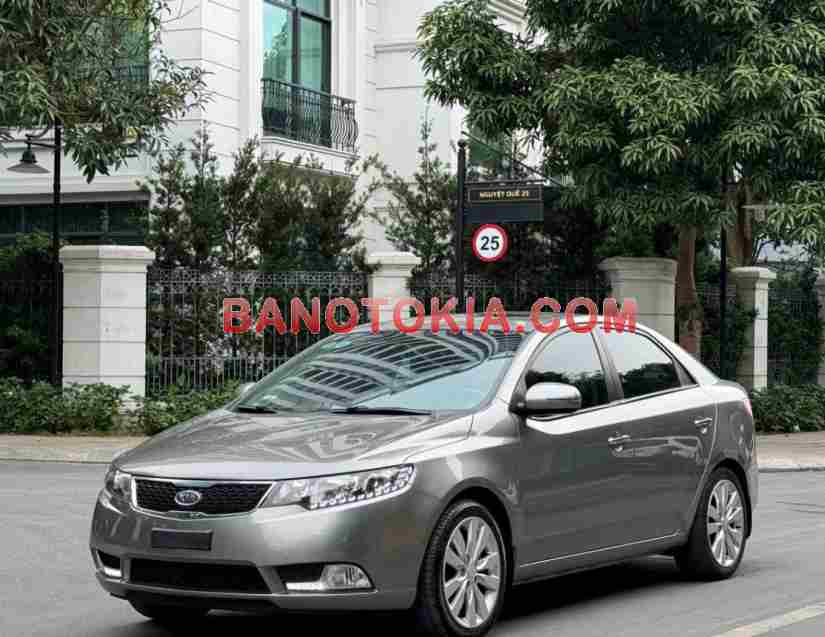 Cần bán Kia Forte SX 1.6 MT Máy xăng 2013 màu Ghi