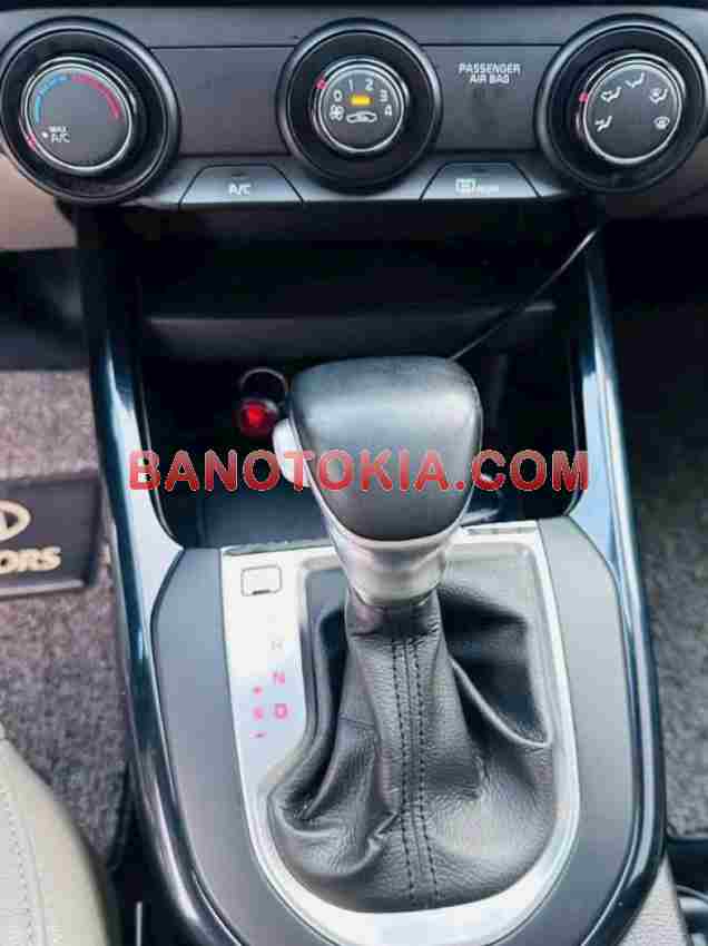 Cần bán Kia Cerato 1.6 AT Deluxe 2019 - Số tự động