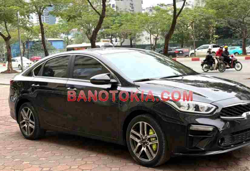 Cần bán gấp xe Kia Cerato 1.6 AT Luxury 2019 màu Đen