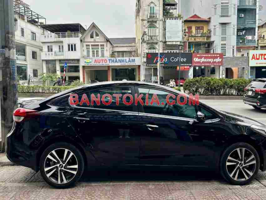 Cần bán Kia Cerato 1.6 AT 2017 xe đẹp