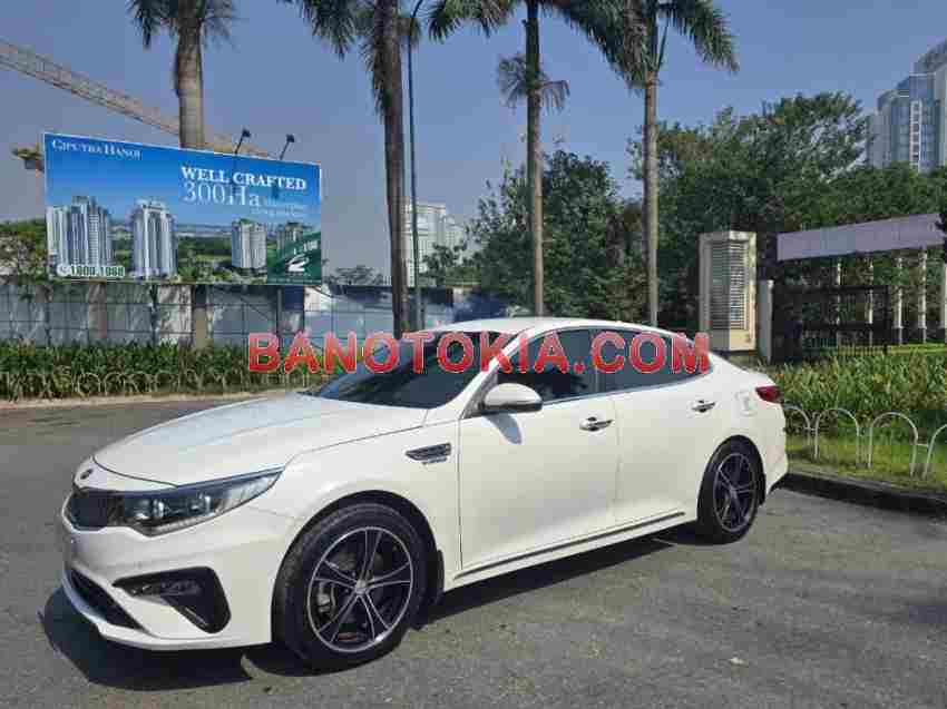 Cần bán gấp Kia Optima 2.0 AT Luxury 2020 - Xe đẹp - Giá tốt