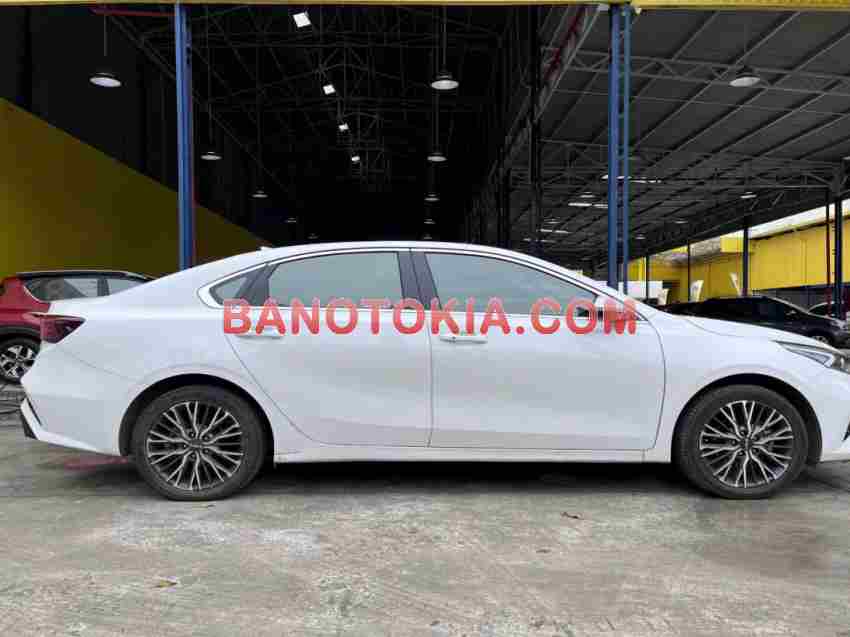 Cần bán Kia K3 Luxury 1.6 AT đời 2022