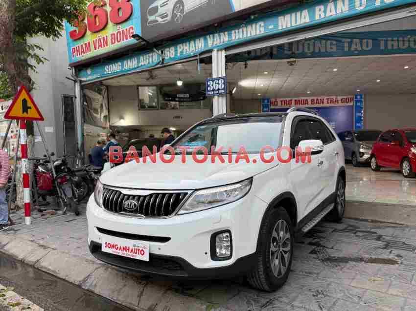 Cần bán gấp Kia Sorento DATH đời 2017, màu Trắng