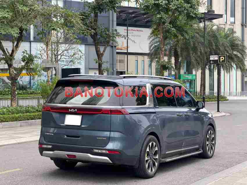 Cần bán xe Kia Carnival Signature 2.2D màu Xanh 2023