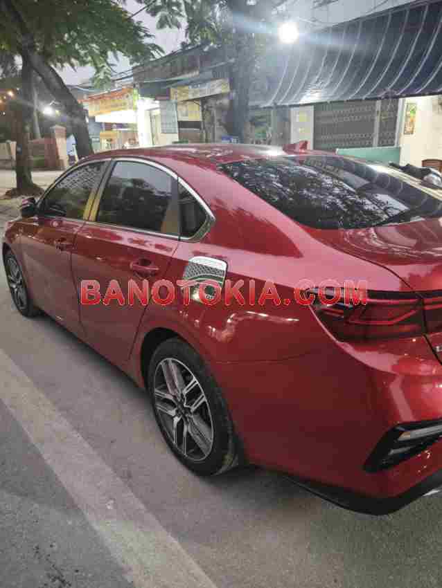 Cần bán xe Kia Cerato 1.6 AT Luxury màu Đỏ 2020