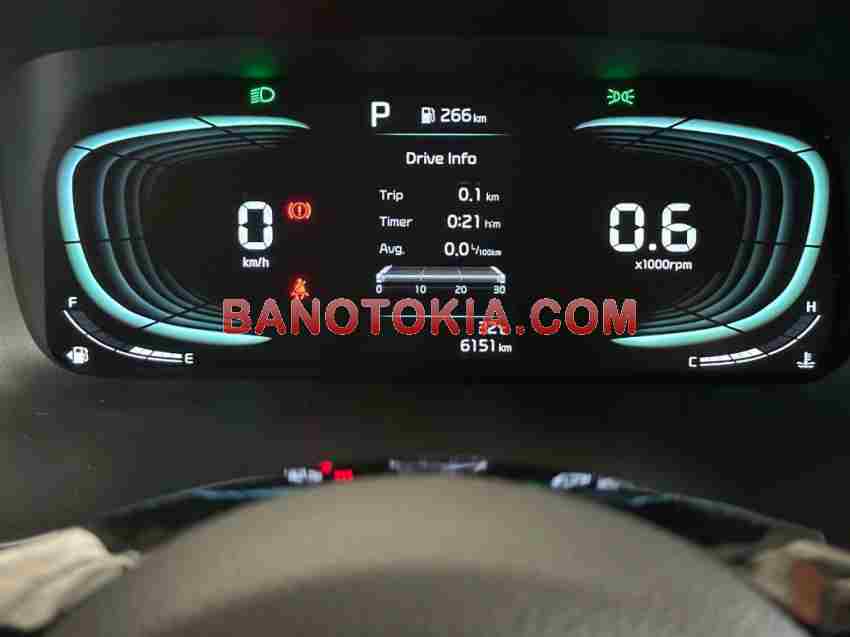 Kia Carens 1.5G Luxury năm sản xuất 2023 giá tốt