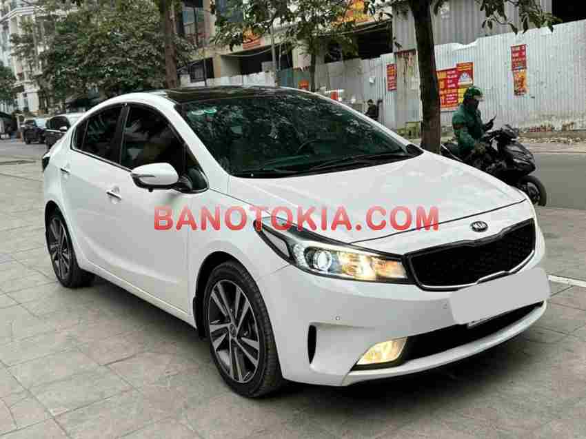 Cần bán xe Kia Cerato 1.6 AT năm 2018 màu Trắng cực đẹp