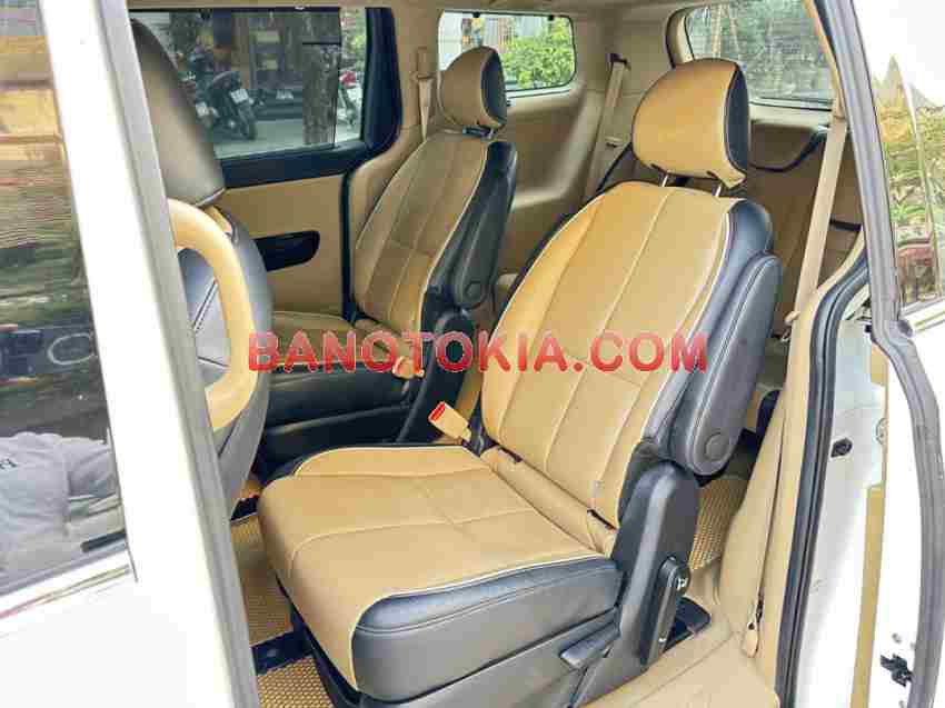 Cần bán gấp Kia Sedona 2.2L DATH 2017 - Xe đẹp - Giá tốt