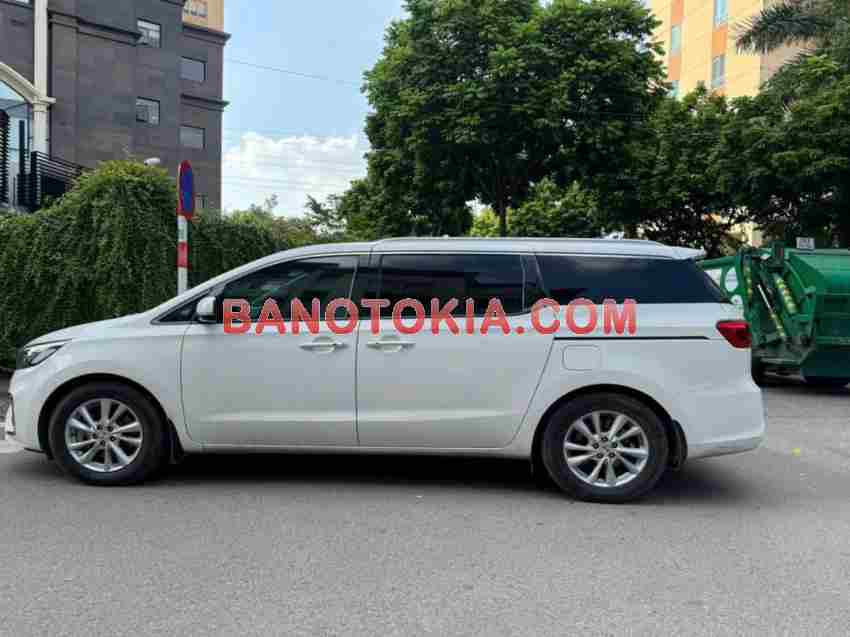 Cần bán xe Kia Sedona 2.2 DAT Luxury năm 2019 màu Trắng cực đẹp