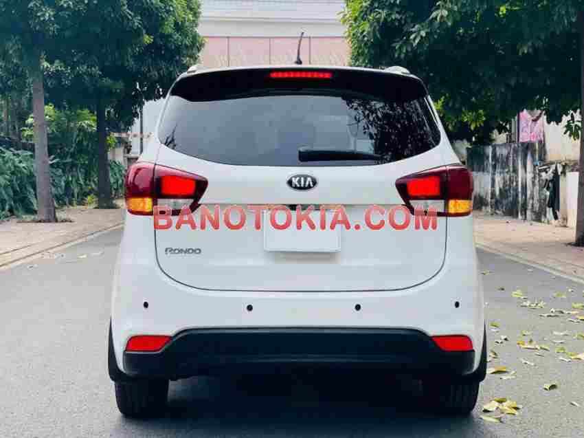 Cần bán xe Kia Rondo GMT màu Trắng 2020