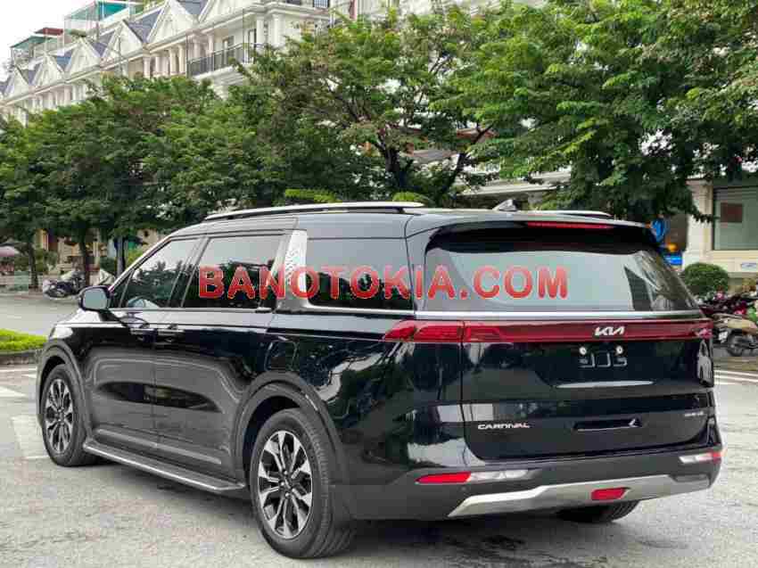 Cần bán gấp Kia Carnival Signature 2.2D năm 2022 giá cực tốt