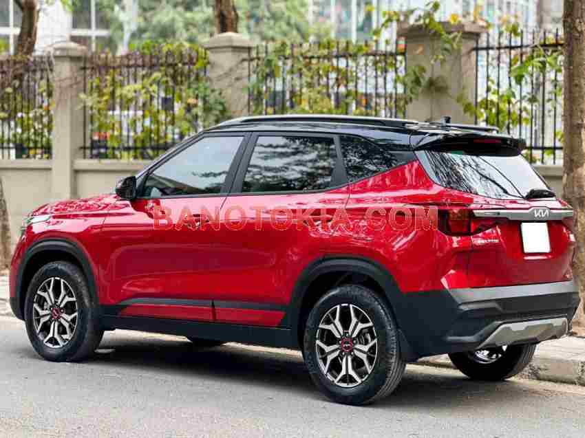 Cần bán gấp Kia Seltos Deluxe 1.4 AT đời 2023, màu Đỏ