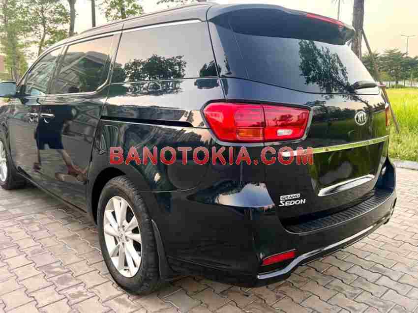 Kia Sedona 2.2 DAT Luxury model 2020 xe chuẩn hết ý