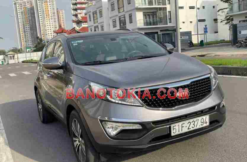 Cần bán Kia Sportage 2.0 AT Máy xăng 2015 màu Xám