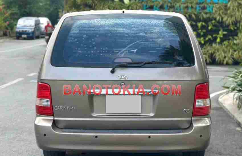 Cần bán Kia Carnival GS 2.5 AT đời 2009