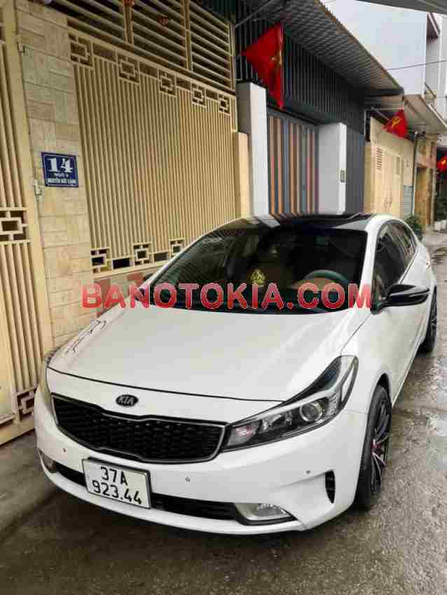 Cần bán xe Kia Cerato 1.6 AT 2017 Số tự động