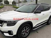 Cần bán gấp xe Kia Seltos Premium 1.4 AT 2020 màu Trắng