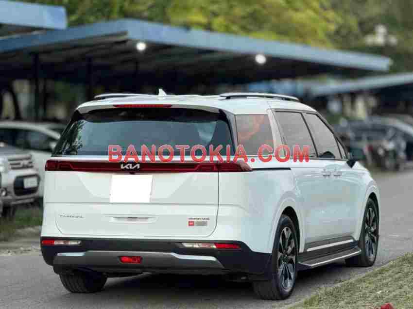 Kia Carnival 2023 Van Minivan màu Trắng