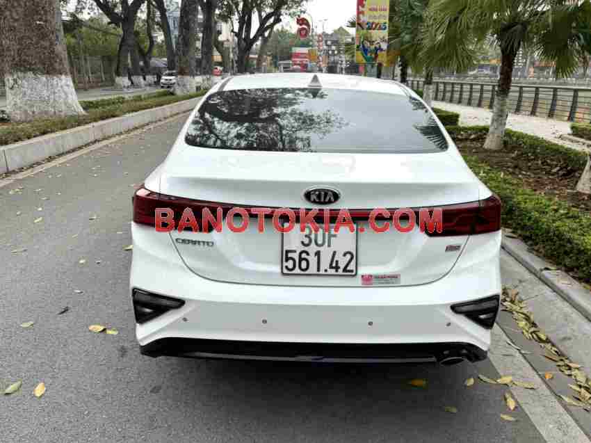 Cần bán xe Kia Cerato 2.0 AT Premium màu Trắng 2018