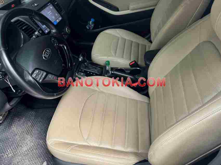 Cần bán xe Kia Cerato 1.6 AT đời 2018