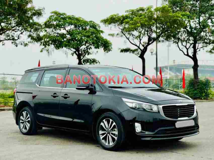 Cần bán Kia Sedona 2.2L DAT 2018, xe đẹp giá rẻ bất ngờ