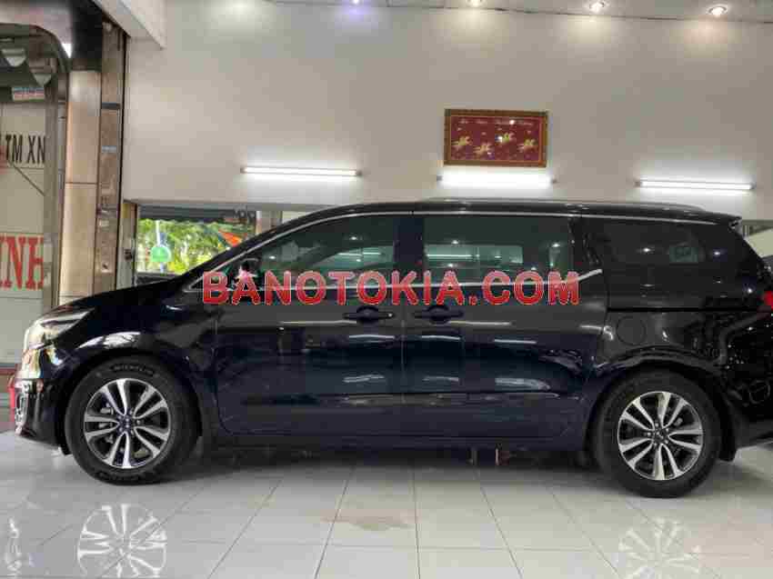 Kia Sedona 2018 Van Minivan màu Đen